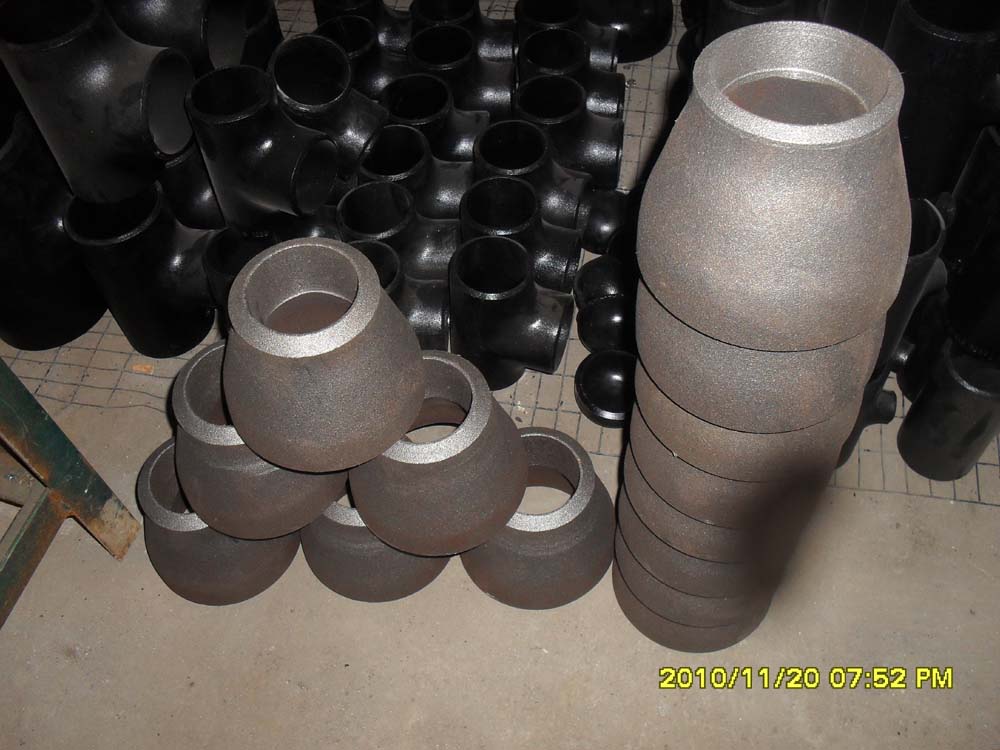 美標(biāo)ASTM A105大小頭